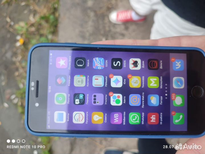 Телефон iPhone 8 plus