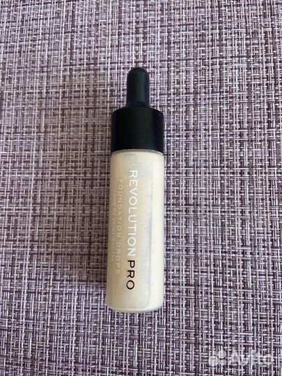 Тональный крем revolution PRO foundation drops