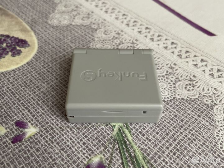 Портативная приставка funkey s