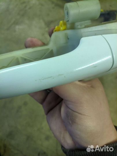 Ручка двери и механизм стеклоподъемников kia rio 3