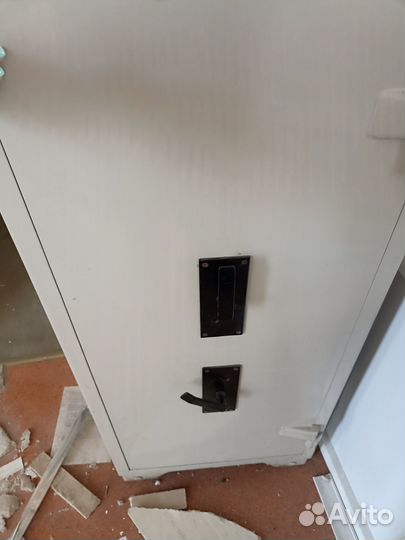 Продам сейфы