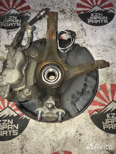 Кулак поворотный передний правый Honda Crv 4 2.4