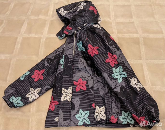 Куртка для девочки Lassie 140