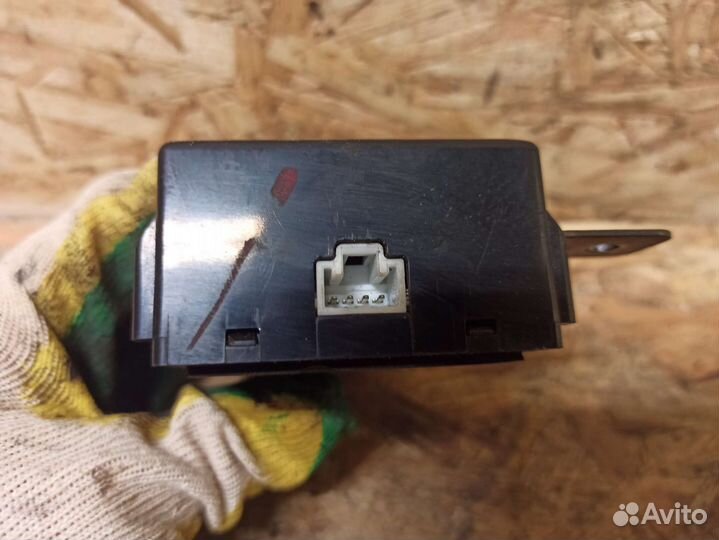 Блок электронный Kia Cerato 1