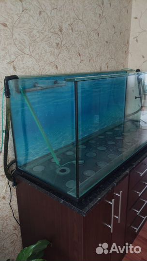 Аквариум с аксессуарами