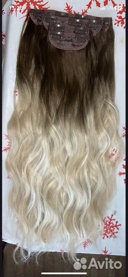 Волосы на заколках омбре