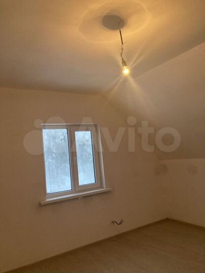 Дом 168 м² на участке 6 сот.