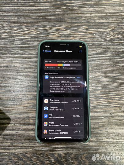 Apple iPhone X на 64 гб