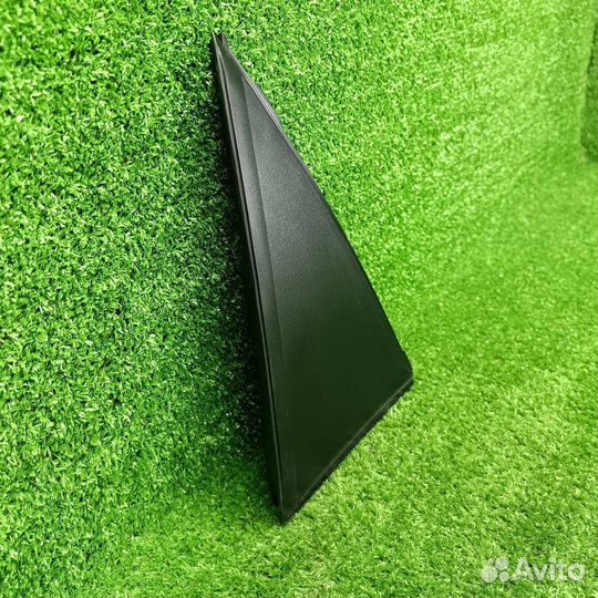 Уголок двери внешний задний левый SsangYong Actyon