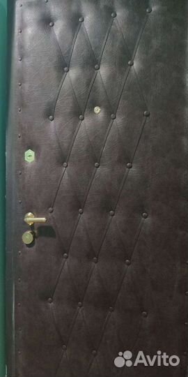 Дверь входная металлическая бу