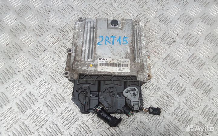 Б/У Б/У Блок управления двс 0281030577 opel