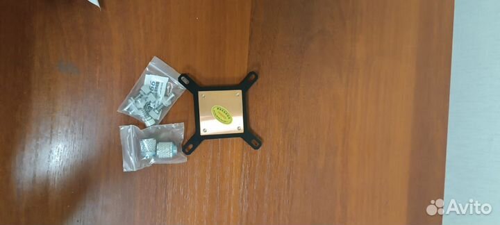 Блок водяного охлаждения цп латунь+ крепёж