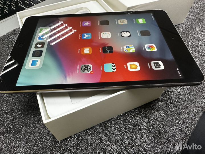 Apple iPad mini 16Gb Wi-Fi 7.9