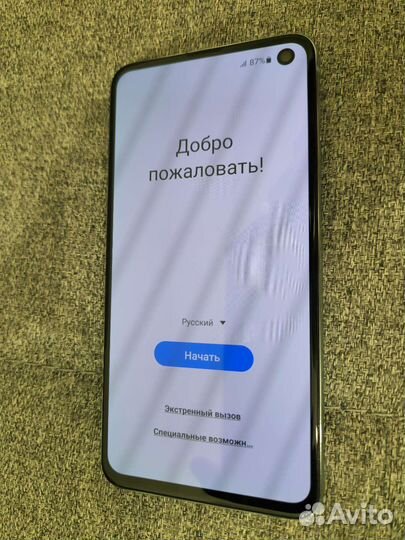 Смартфон Samsung s10e
