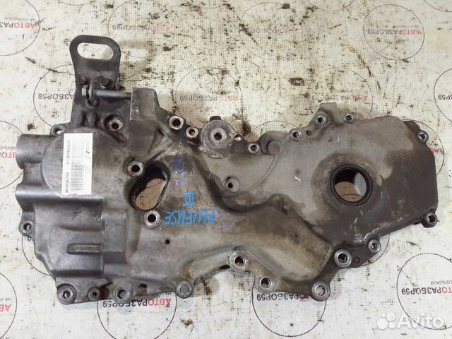 Крышка двигателя Renault Fluence