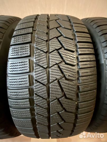 Continental ContiWinterContact TS 860S 225/40 R19 и 255/35 R19 96V
