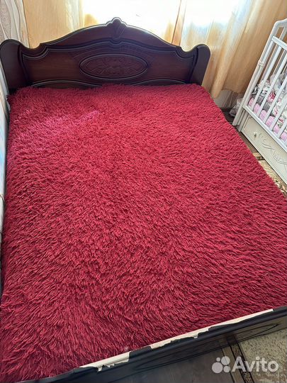 Кровать двухспальная с матрасом бу 164 на 207