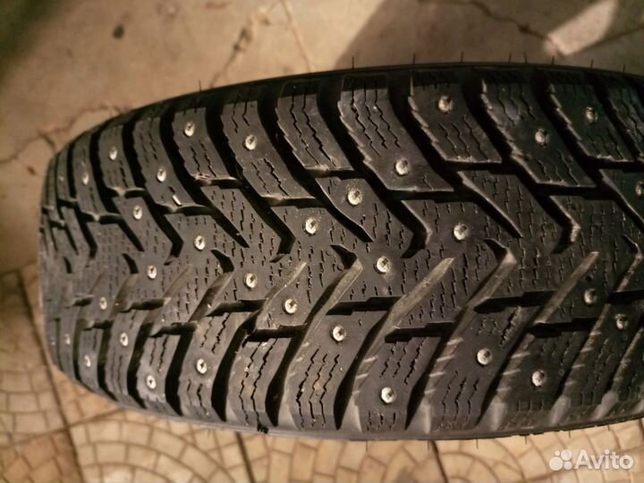Nokian Tyres Hakkapeliitta 8 185/65 R15 19E