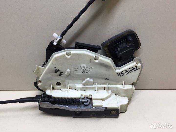 Замок двери задней левой Volkswagen Polo Sed RUS 2