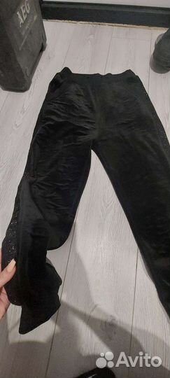 Спортивный костюм женский