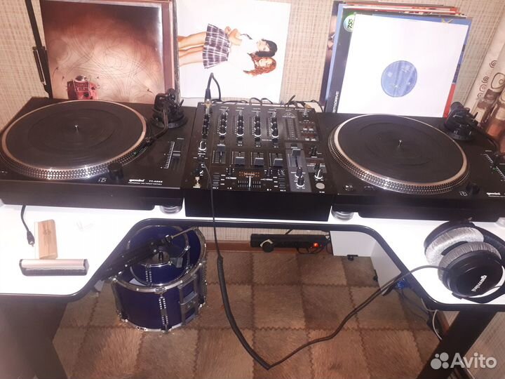 Диджейская установка