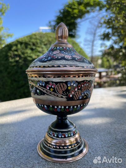 Медная ваза