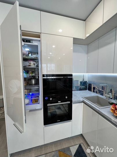 Кухни на заказ от фабрики