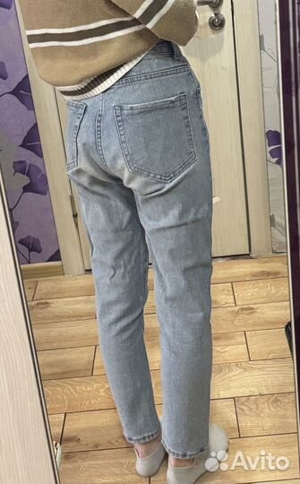 Джинсы