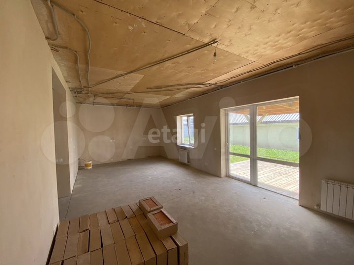 Таунхаус 157 м² на участке 4,9 сот.