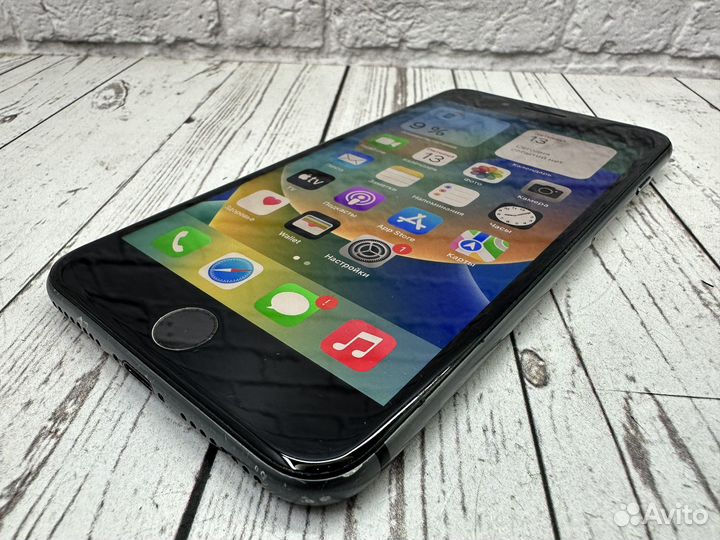 iPhone 8 Plus, 128 ГБ