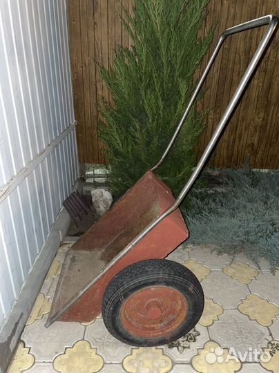 Садовая тележка тачка