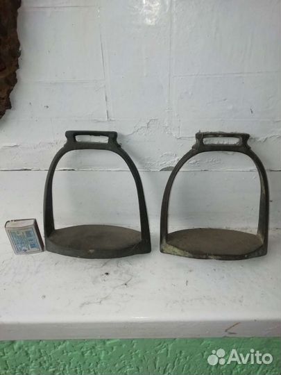 Стремена бронза