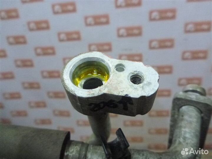 Трубка кондиционера Land Rover Discovery L319 AJ41