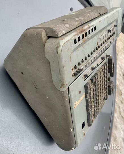 Электромеханический калькулятор Supermetall