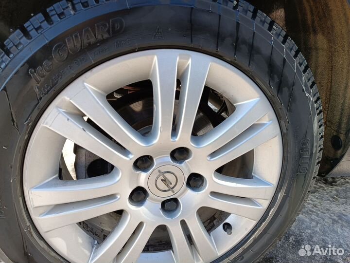 Yokohama Ice Guard Stud IG55 205/55 R16 91M