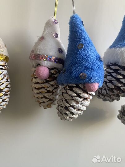 Новогодние игрушки на елку. Поделки в школу, сад