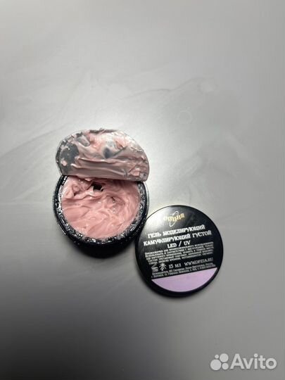 Гели, комуфширующие базы, топы для ногтей маникюра