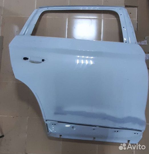 Задняя правая дверь skoda Kodiag