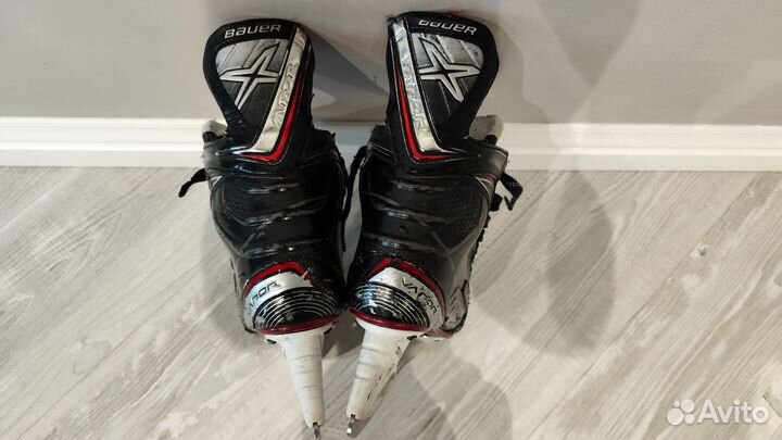 Хоккейные коньки bauer vapor x500
