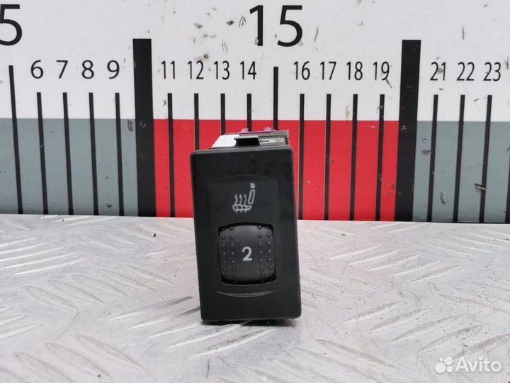 Кнопка обогрева сидений Volkswagen Passat B5 рест