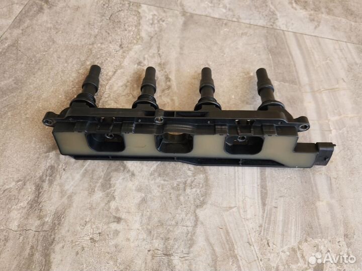 Модуль зажигания Опель Z18XE