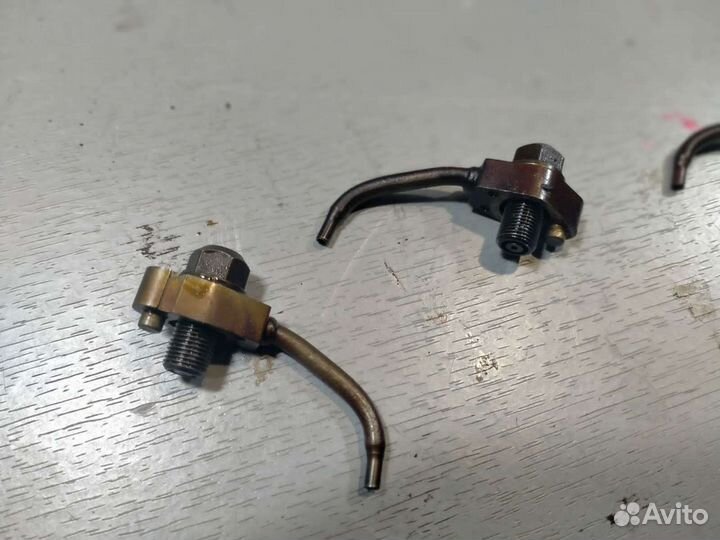 Форсунка маслянная Honda Accord 7 2.4