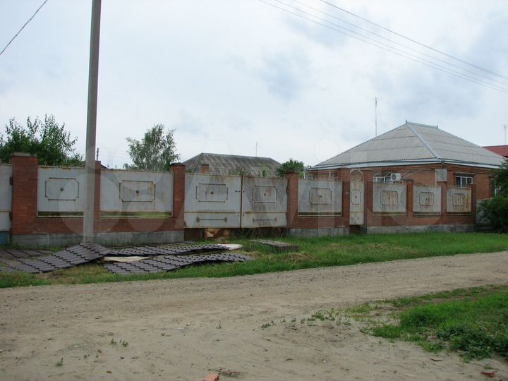 Дом 300 м² на участке 7 сот.