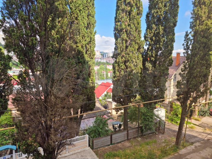 2-к. квартира, 50 м², 3/5 эт.