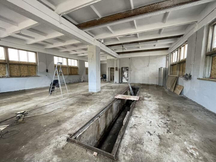 Свободного назначения, 300 м²