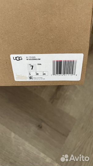 Сандалии GoldenGlow на платформе ugg оригинал