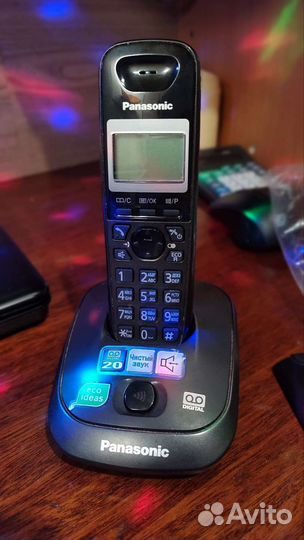 Телефон Panasonic беспроводной