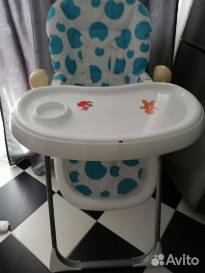Стульчик для кормления capella