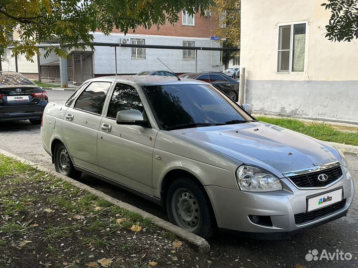 LADA Priora 1.6 МТ, 2010, 200 000 км