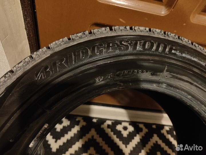 Bridgestone Blizzak VRX 205/60 R16 92S